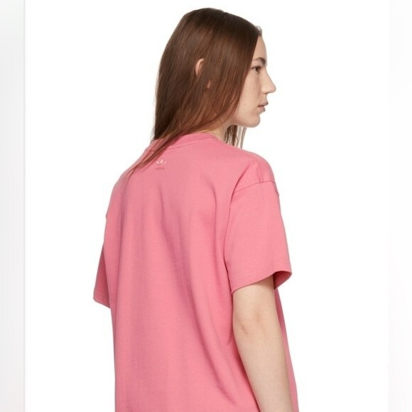 ADIDAS X HUMANRACE PHARRELL WILLIAMS T-SHIRT CROPPED OVERSIZED BARBIE PINK SZ M - Picture 4 of 16